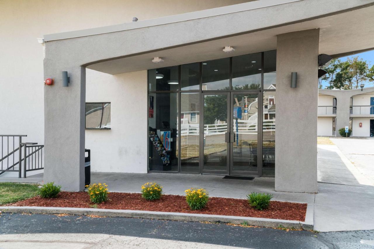 Motel 6-Lexington, Ky - Airport Ngoại thất bức ảnh